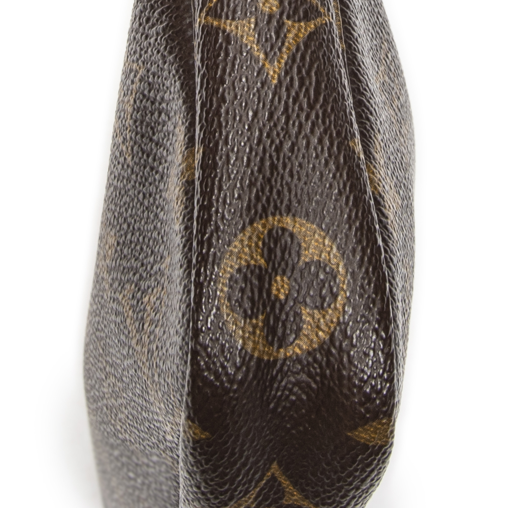 Louis Vuitton Pochette Accessoires - Picture 8 of 10